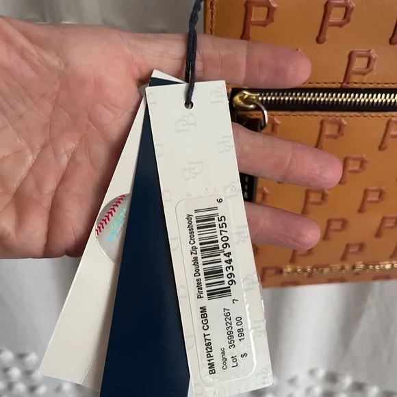 Dooney & Bourke Brown Embossed Crossbody Bag Pittsburgh Pirates Baseball MLB NWT - Picture 3 of 4